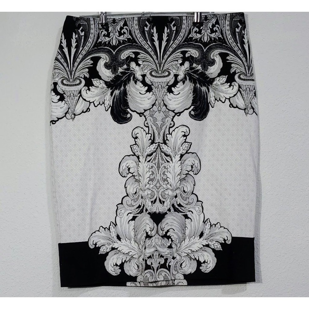 New York & Company Size 6 Black White Patterned Pencil Skirt Career - Picture 3 of 10